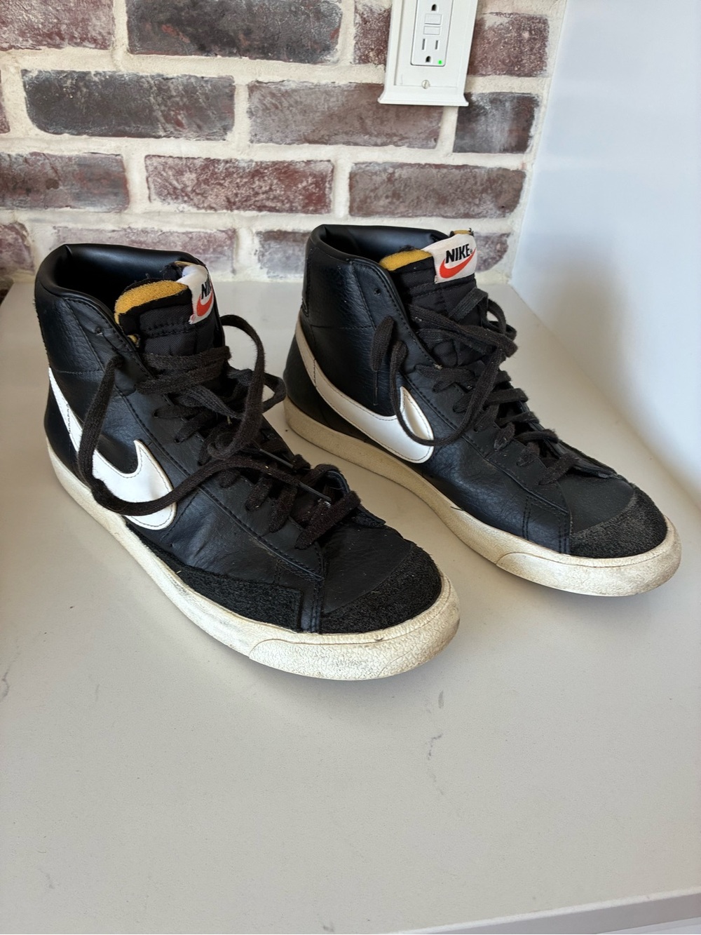 Nike Shoes Mens 11.5 Blazer Mid '77 Vintage Black White BQ6806-002
